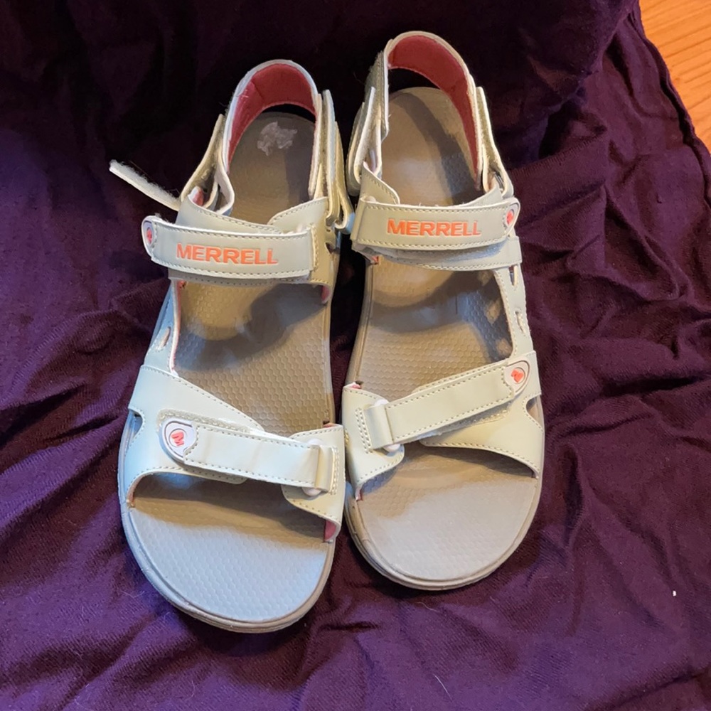 NWOT Tan and Coral Merrell Sandals